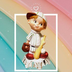 Kid baseball player figurine without night plug